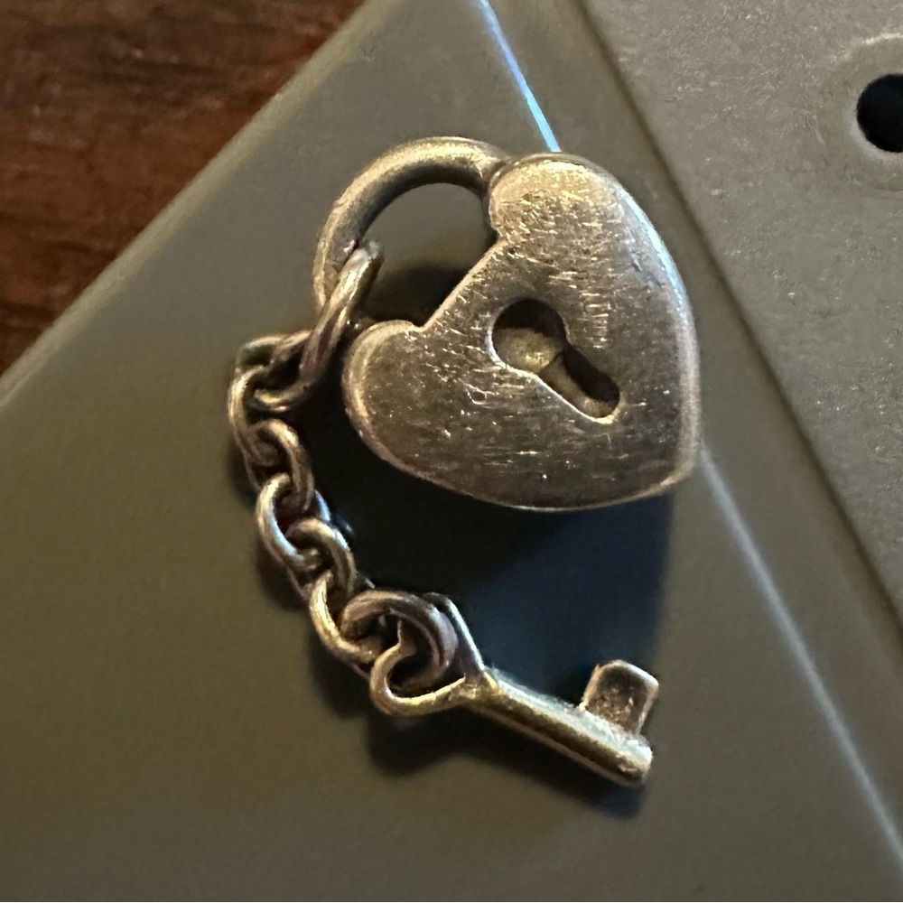 Pandora Key To My Heart Charm 790288. Retired.